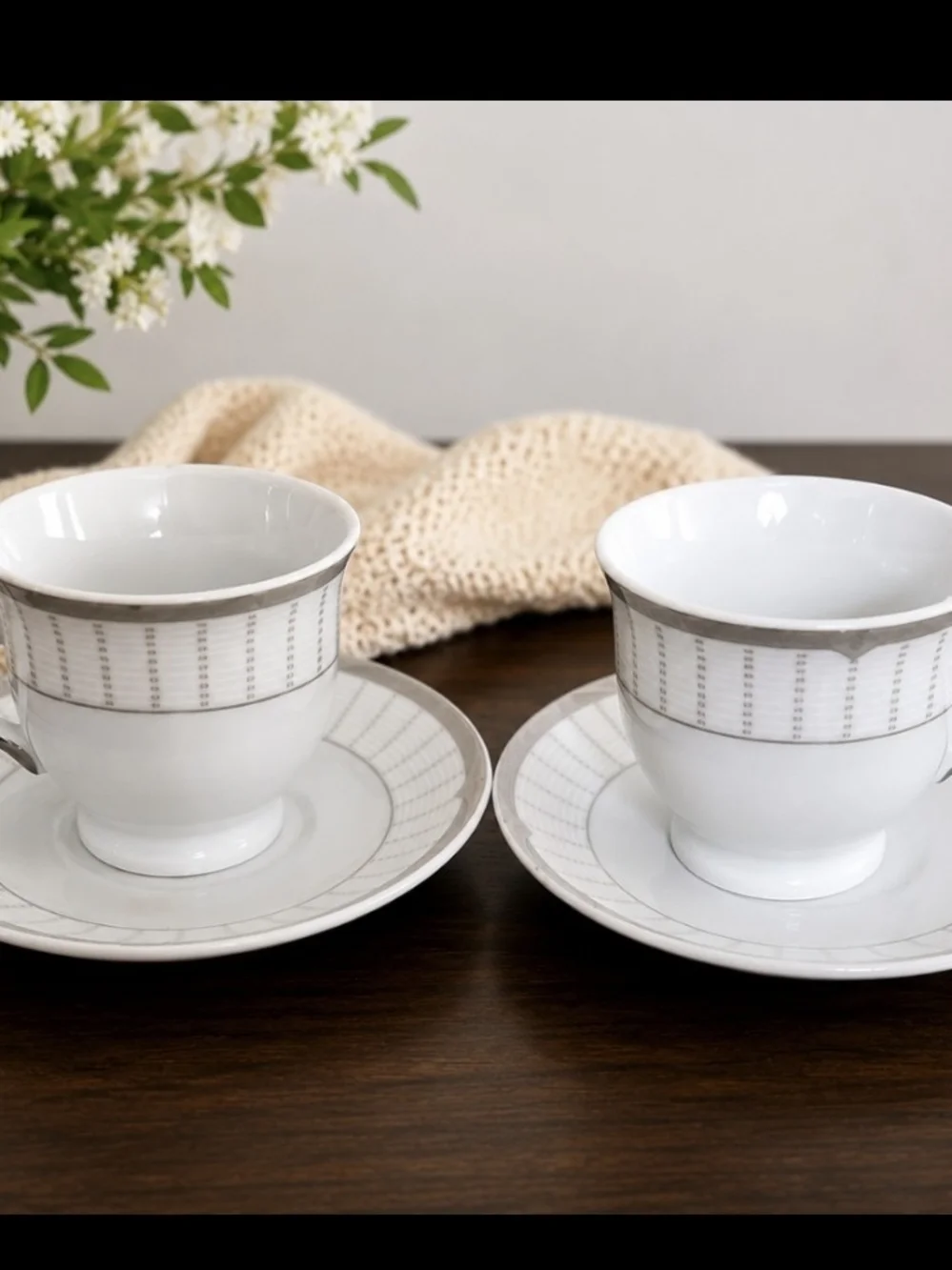 D'Lusso Design Cappuccino Cup & Saucer Set – Set of 2 – White with Silver Trim